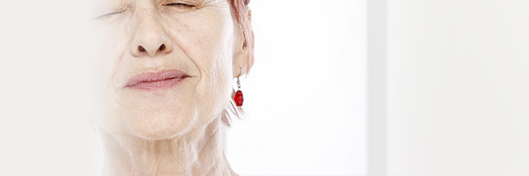 Find-out-the-Causes-and-treatment-to-get-rid-of-neck-wrinkles