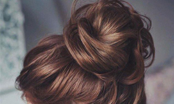 comfy hairstyle for summer