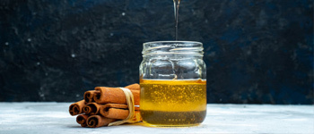 Honey-and-Cinnamon-Mask