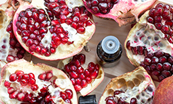 Pomegranate seed oil fights against free radicals