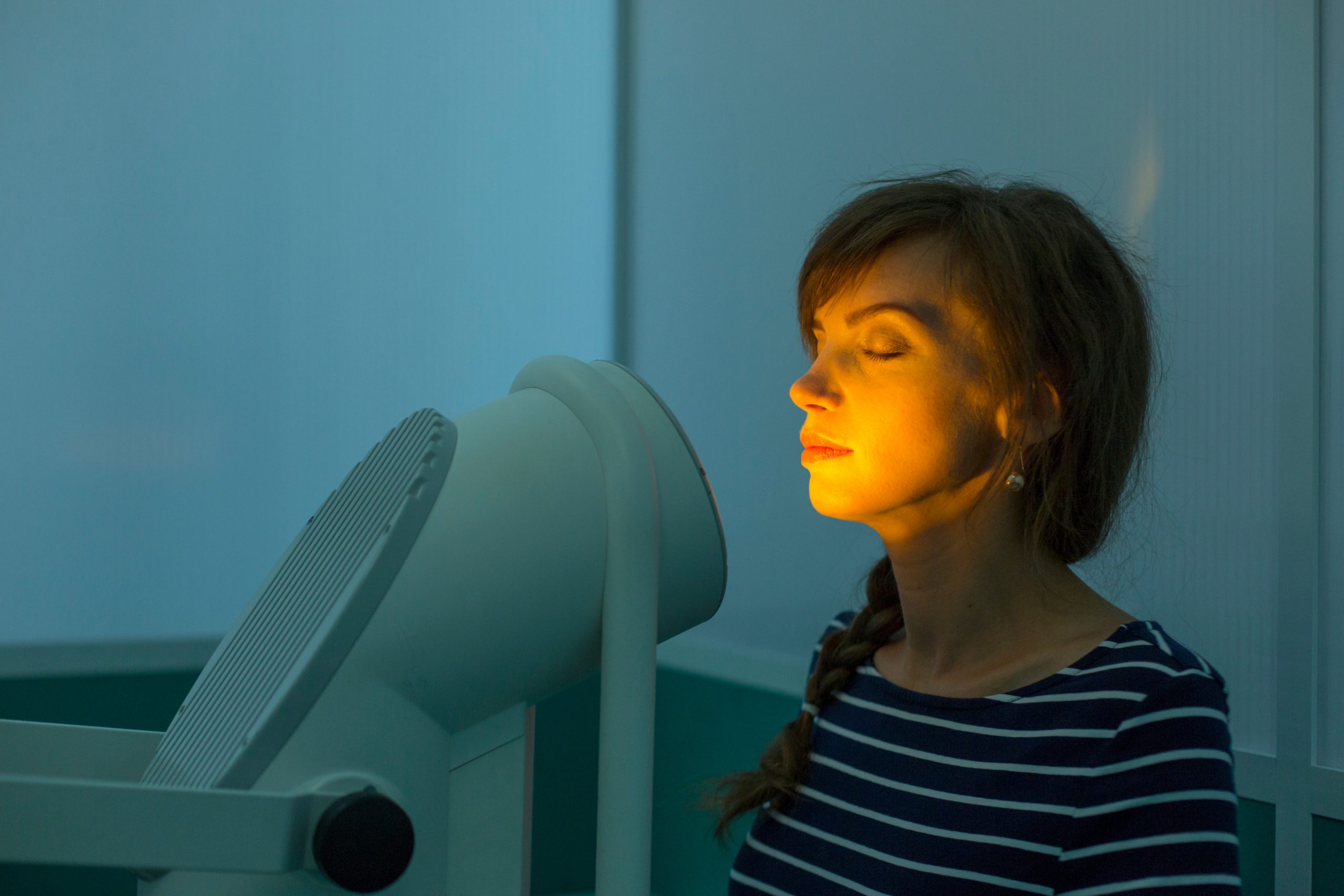 Phototherapy (Light Therapy): What It Is, Uses, Benefits & Risks